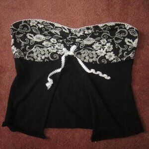 M Women's Black and White Floral Strapless Top